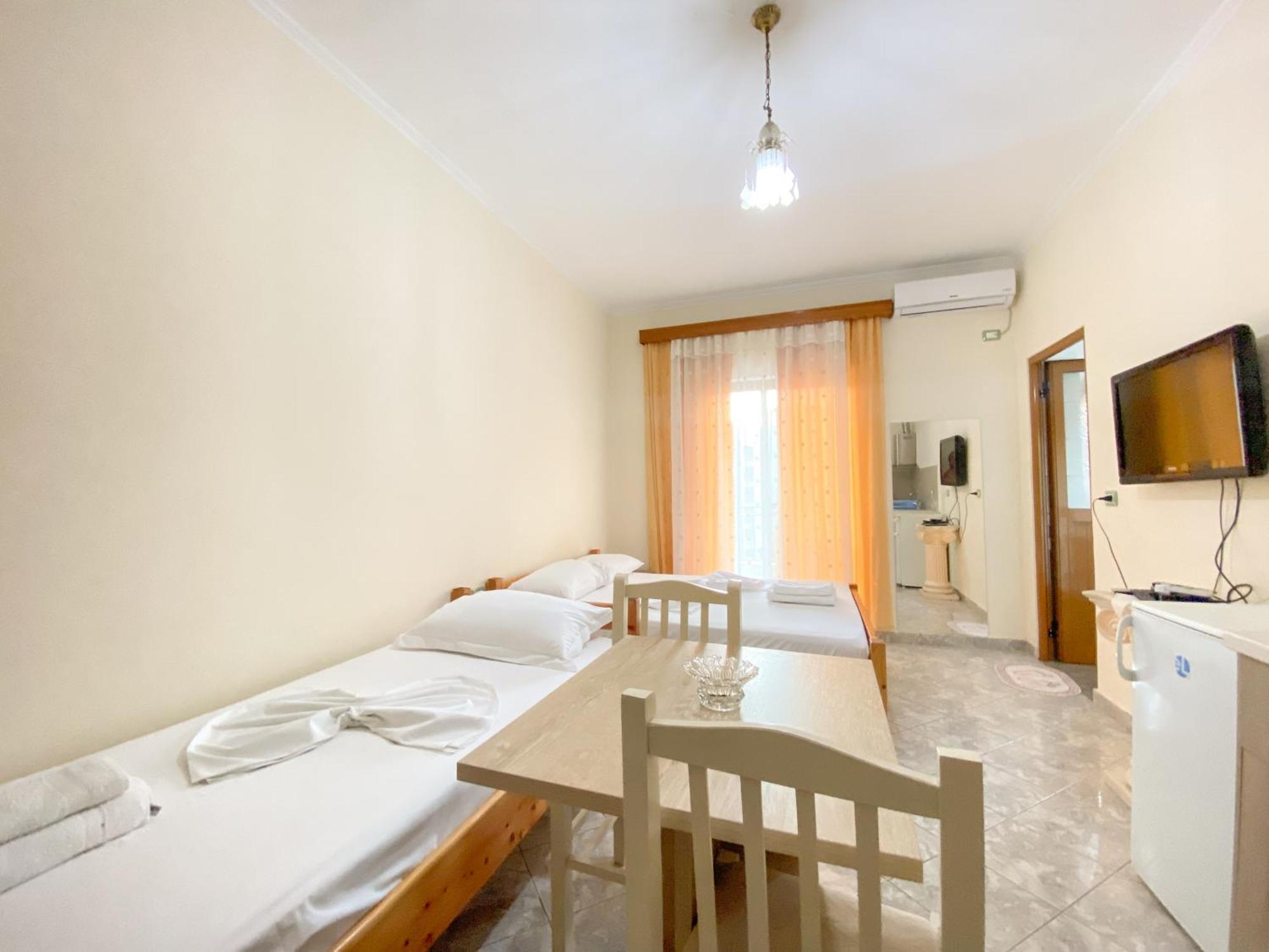 Summerland Saranda Exteriér fotografie