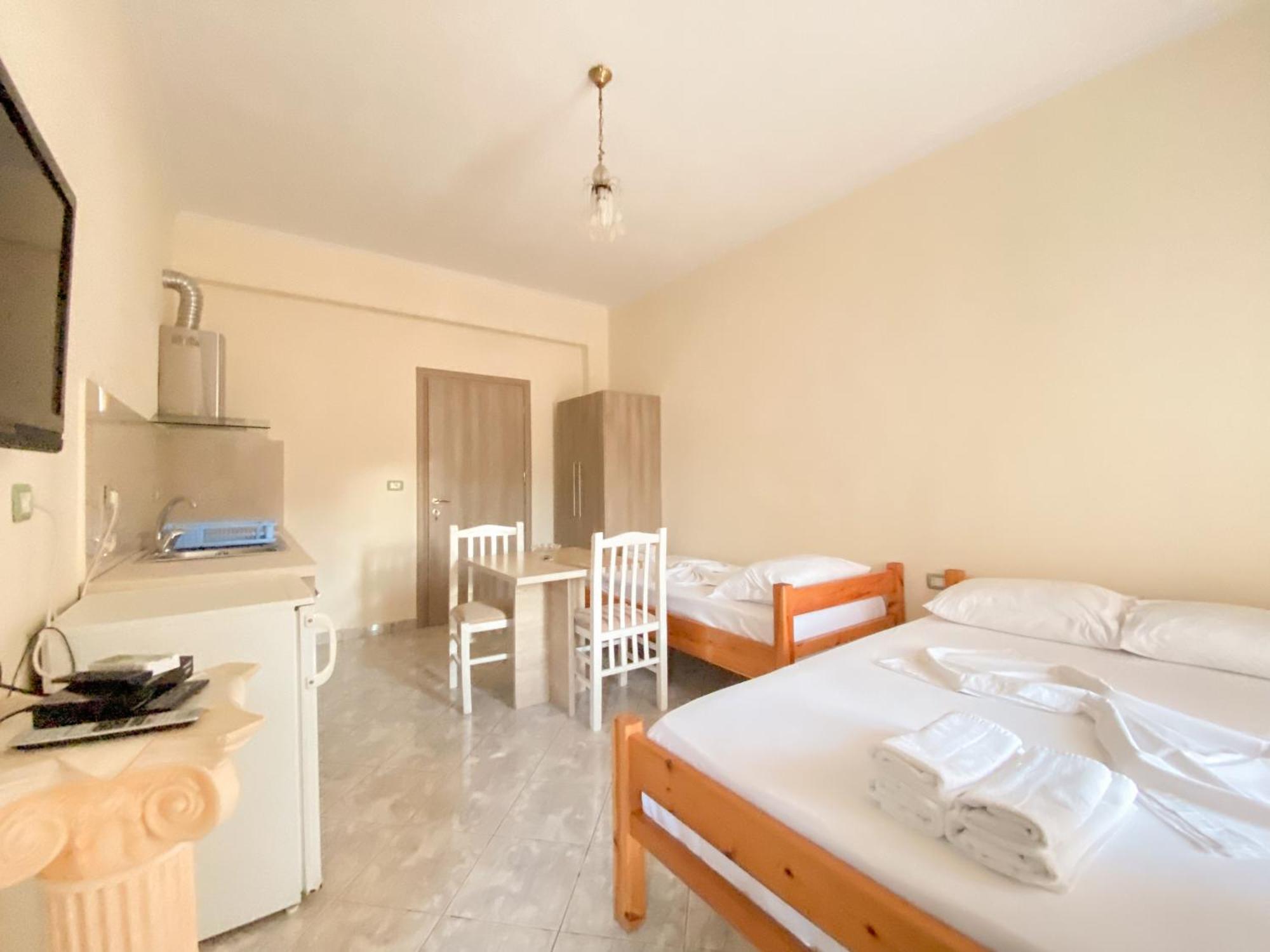 Summerland Saranda Exteriér fotografie