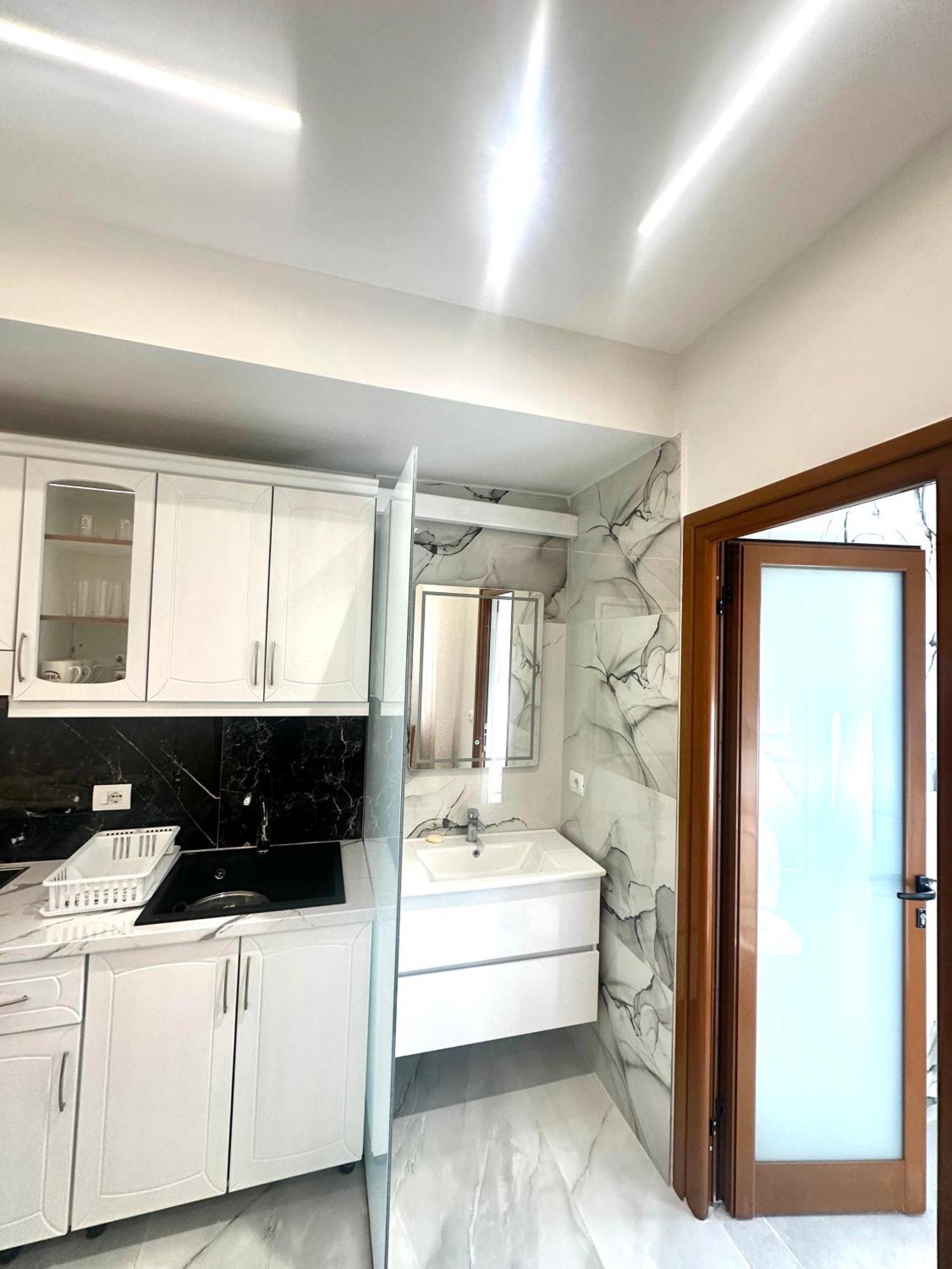 Summerland Saranda Exteriér fotografie
